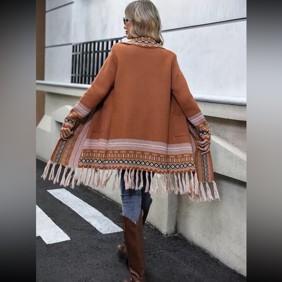 Cozy geo print frill trim cardigan - Picture 5 of 6